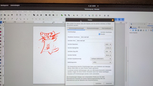 Vektorisiertes Foto einer gekritzelten Katze, davor der Optionsdialog der Plotter-Steuerung von Inkscape