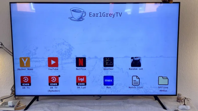 [ImageSource: Carl Riis]

The concept behind EarlGreyTV is easy to understand, but the project wasn’t without its stumbling blocks. It took a modicum of finessing on both the hardware and software sides of the equation to get the project to a point where it works well for non-techy people.
